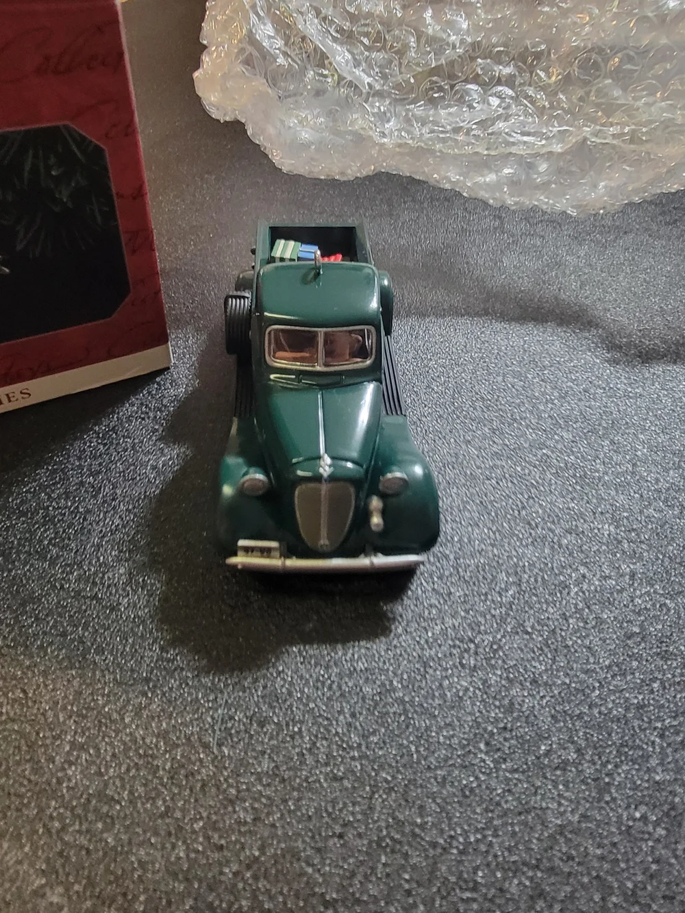 Hallmark Keepsake 1937 Ford V-8 Collector Series